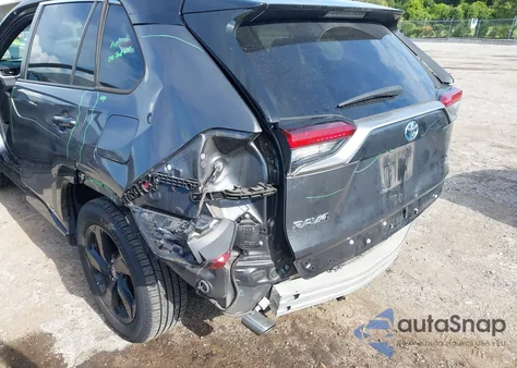 2021 Toyota Rav4 Hybrid Xse z USA, uszkodzony, nr VIN 2T3E6RFV8MW018209